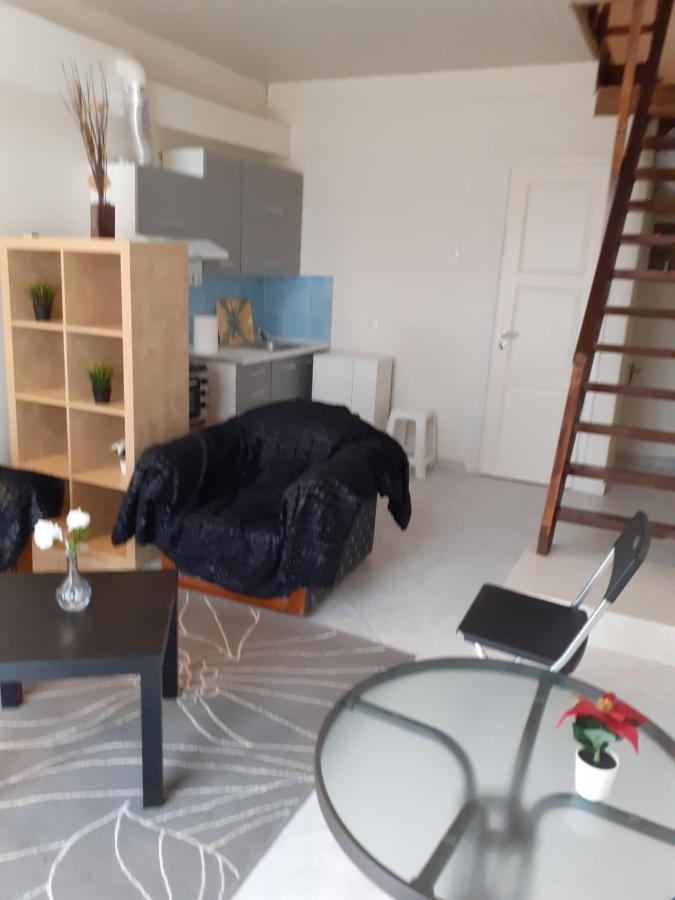 Μαργαριτα Apartment Salamis Exterior photo
